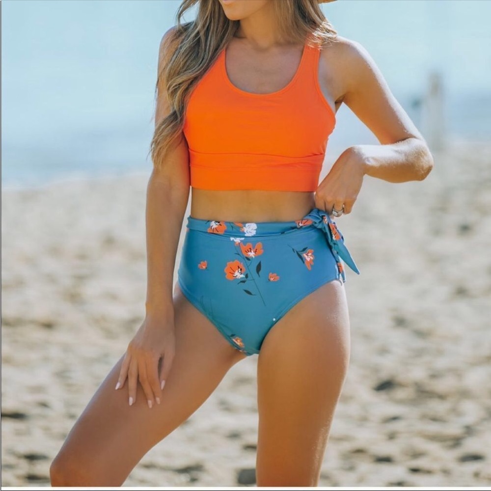 Contrast 2 Pcs Stretchy Swimsuit